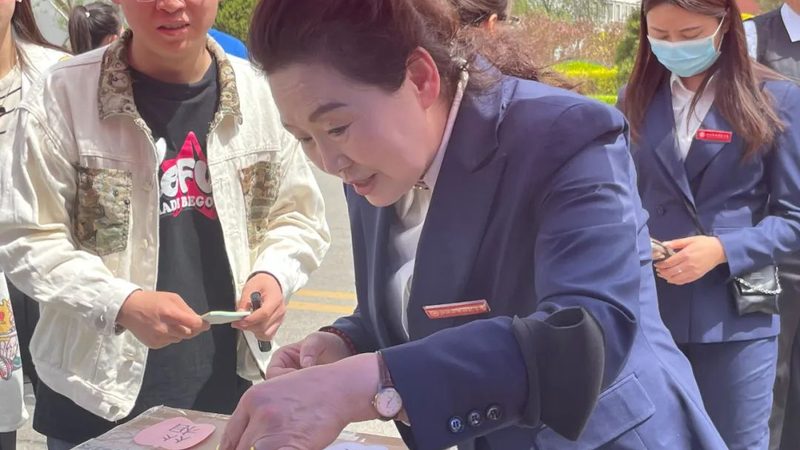 商业活动策划：收费背后的考量因素