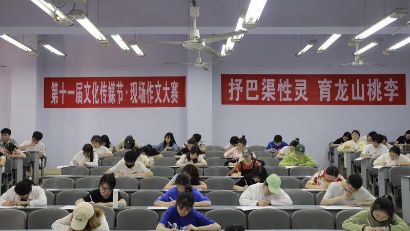 深圳宣传片拍摄：尺寸规格全解析